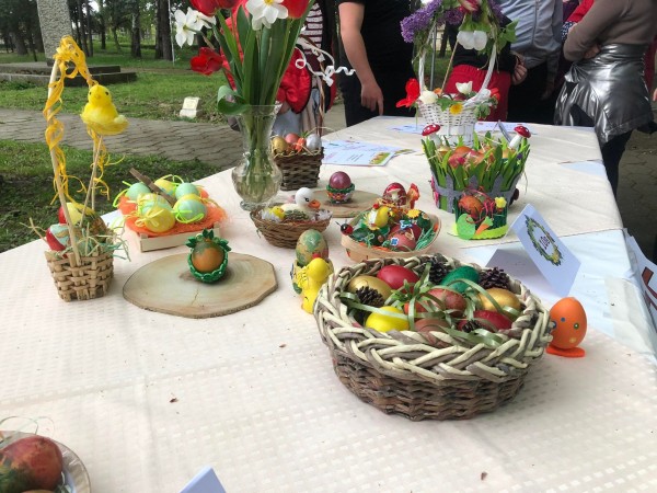 Великденски конкурси и състезания се вихриха в ПГЛПТ