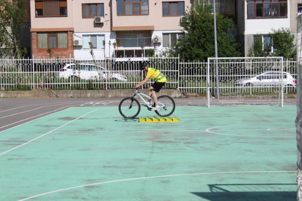 Отборите на Антим и Транспорта се класираха за областния кръг на състезанието по БДП