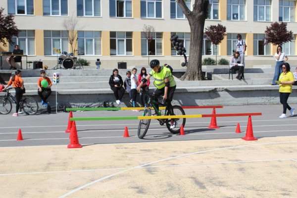 Отборите на Антим и Транспорта се класираха за областния кръг на състезанието по БДП