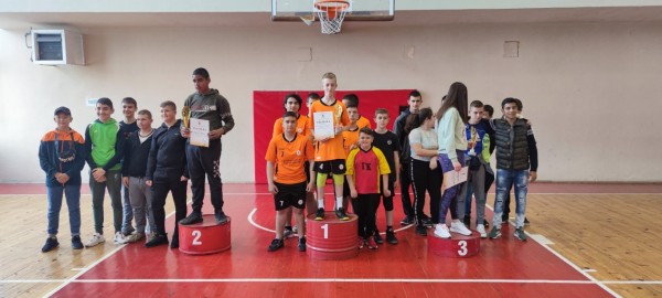 Емоционален финал на общинските първенства по волейбол и тенис на маса