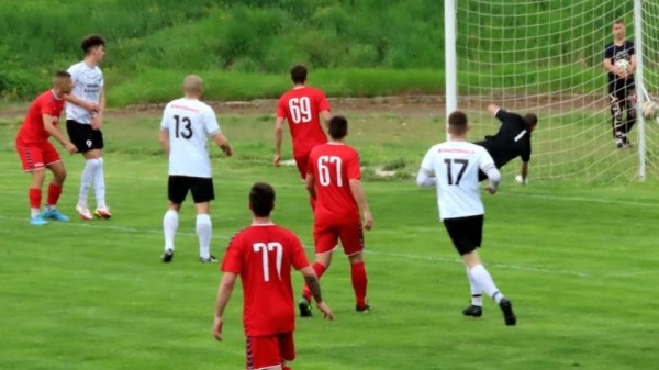 Розите надвиха Карнобат с 1:0. Тази събота се изправят срещу ФК “Черноморец“