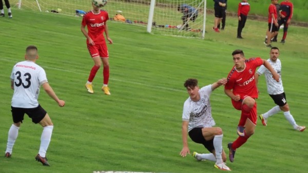 Розите надвиха Карнобат с 1:0. Тази събота се изправят срещу ФК “Черноморец“