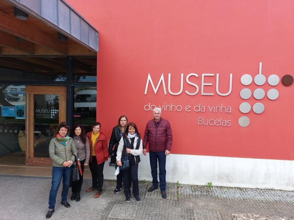 Преподаватели в ПГЛПТ усвоиха иновативни методи на обучение в Португалия