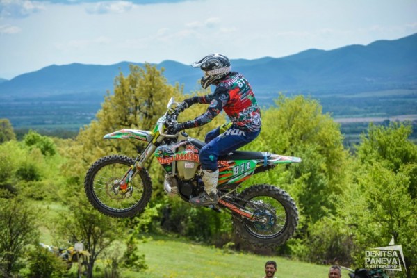 Алба Дамасцена МСК с призови места и във втори кръг от екстремния ендуро шампионат