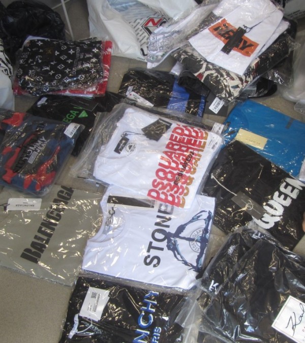 Иззеха голямо количество „маркови“ стоки в Казанлък