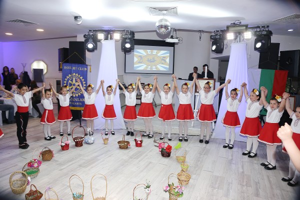 „Ротари Клуб” Казанлък събра над 21 хил. лв. в полза на малки таланти