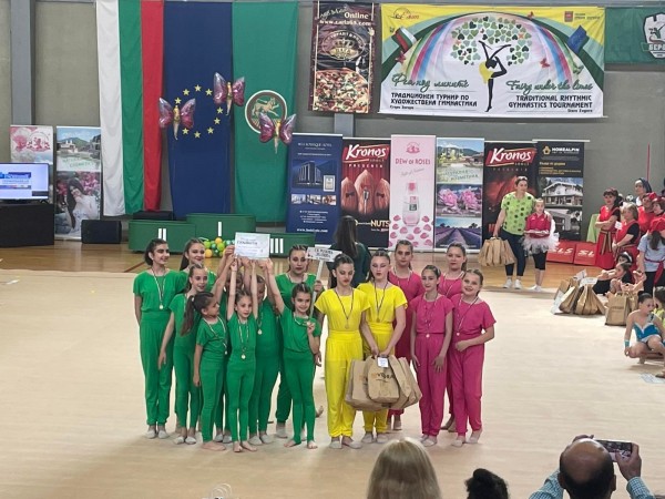 Грациите ни с фурор в Стара Загора и 8 златни медала