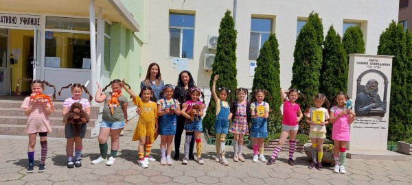 Малчугани четоха за приключенията на Пипи Дългото чорапче