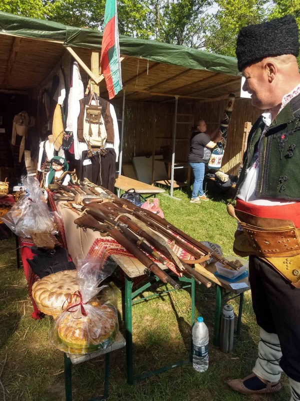 Павелбанци с награди за етнографската сбирка “Старите българи“