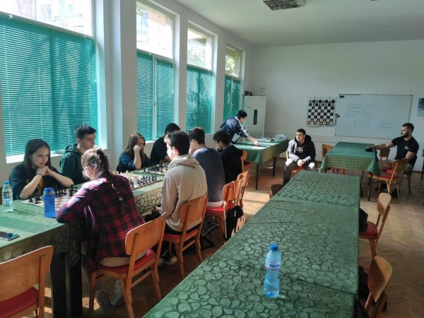 Медали и купи за отборите на Общинското първенство за шахмат