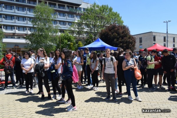 Десета областна панорама на професионалното образование и кариерно ориентиране се проведе Казанлък