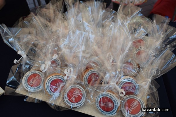 Десета областна панорама на професионалното образование и кариерно ориентиране се проведе Казанлък