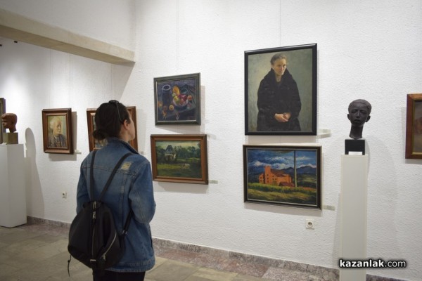 Нощта на музеите отново събра стотици посетители в Казанлък