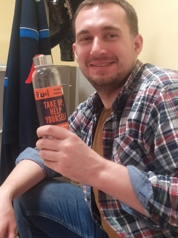 Доброволците от “Взаимопомощ“ завършиха успешно проекта „Заеми се, наеми се.”