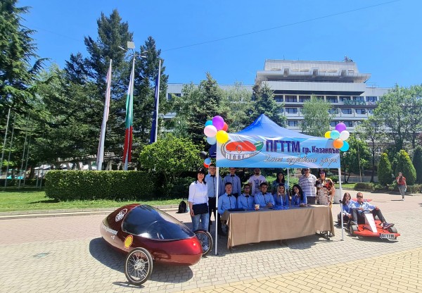 ПГТТМ представи своите специалности на Панорамата на професионалното образование