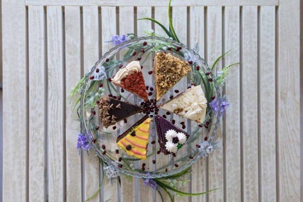 Новият сладък Фаворит в Казанлък отваря врати