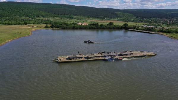 Формирования на 61 механизирана бригада получиха висока оценка по време на военните ученията на Ново село