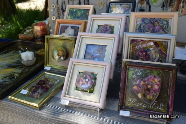 Фестивалът „Здравей, здраве“ събра хиляди съмишленици в Казанлък 