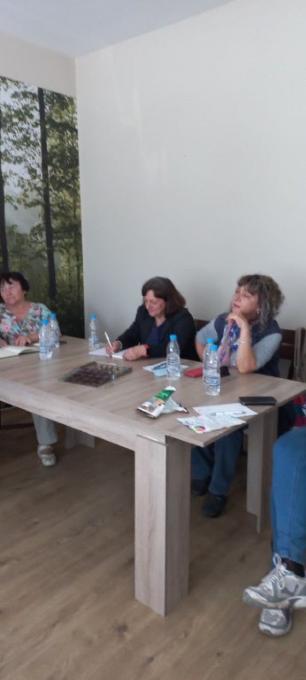 Сдружение  „Жените на Казанлък“ организираха обучение по „Дигитални комуникации“