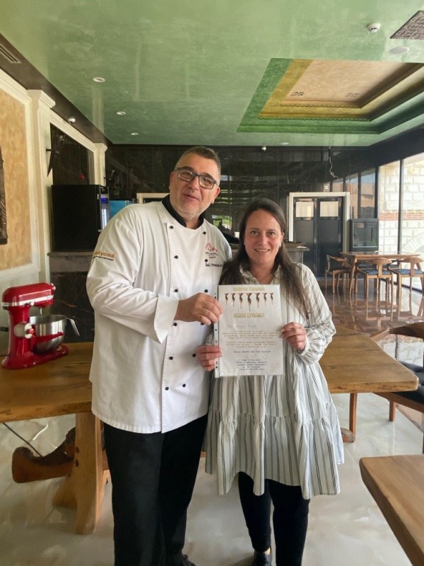 Комплекс “Дамасцена“ бе домакин на втория кралски шоколадов клас на Хармония СПА