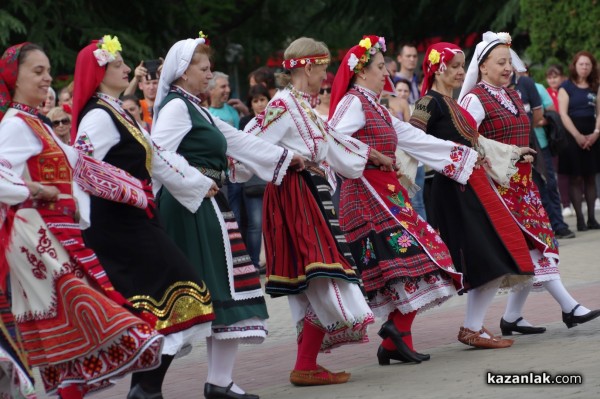 Тази събота “Тъпан бие, хоро се вие“ разлюлява площада