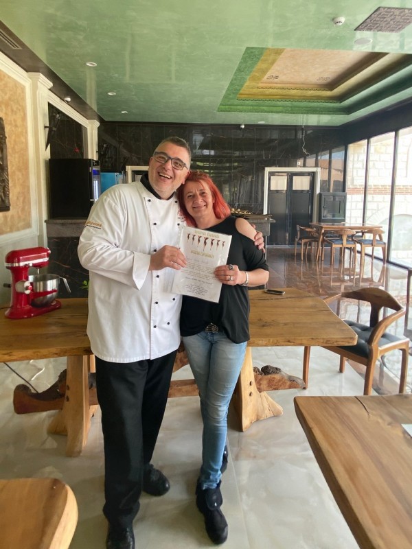 Комплекс “Дамасцена“ бе домакин на втория кралски шоколадов клас на Хармония СПА