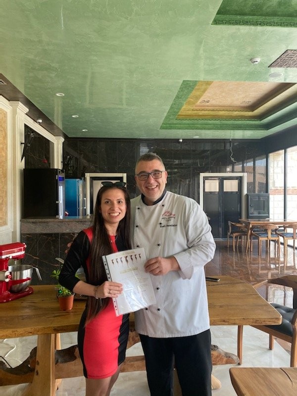 Комплекс “Дамасцена“ бе домакин на втория кралски шоколадов клас на Хармония СПА