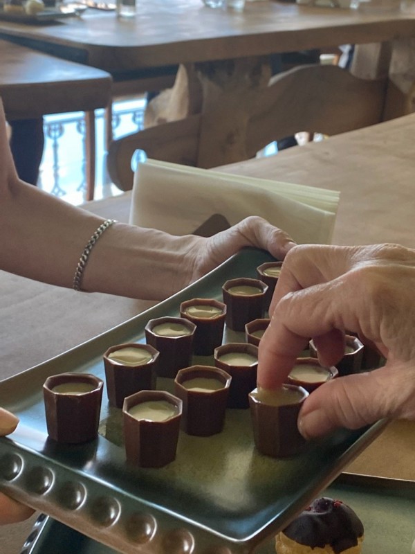 Комплекс “Дамасцена“ бе домакин на втория кралски шоколадов клас на Хармония СПА