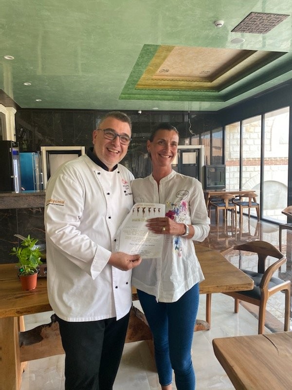 Комплекс “Дамасцена“ бе домакин на втория кралски шоколадов клас на Хармония СПА