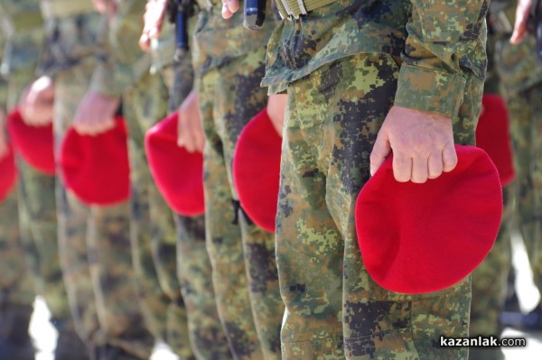 Военна клетва край паметника на Хаджи Димитър