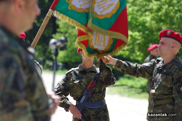 Военна клетва край паметника на Хаджи Димитър