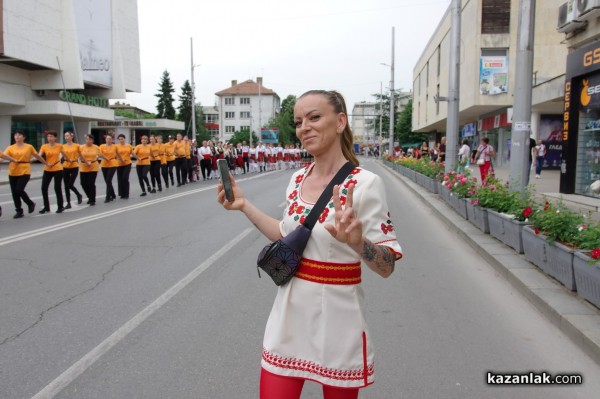 Тъпан бие, хоро се вие 2022