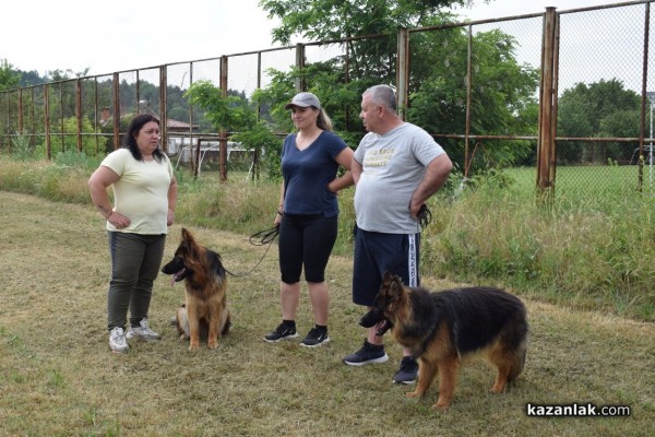 В Казанлък се проведе  специализирана изложба на Немски овчарски кучета