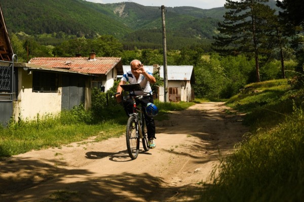 При голям интерес се проведе състезанието по планинско колоездене и бягане “Спици и бодли“