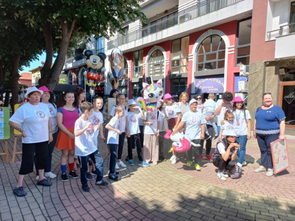 Вижте “С други очи“ на децата от ДЦДУ и ДЦПУ