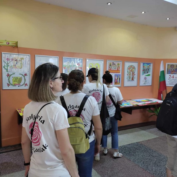 ОУ “Георги Кирков“ посрещна гости от Латвия, Португалия, Италия, Румъния и Турция