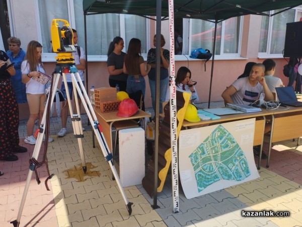 Чуждестранни участници се включиха в шестия Технофест на Механото