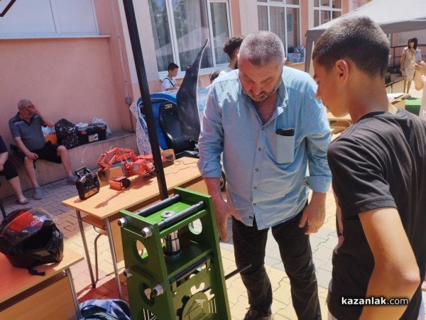 Чуждестранни участници се включиха в шестия Технофест на Механото