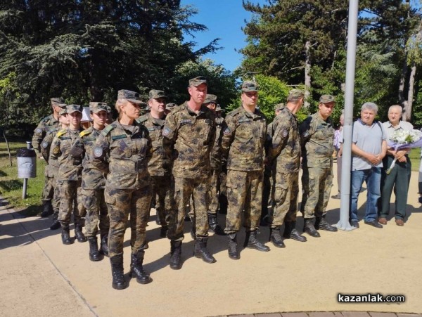 Казанлък отдава почит пред гибелта на Христо Ботев и загиналите за свободата на България