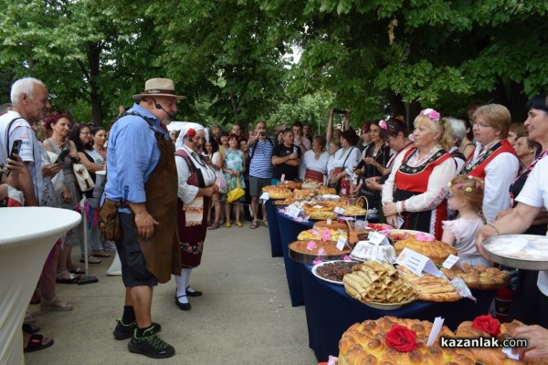 Розариумът се превърна в кулинарна арена за апетитни изкушения 