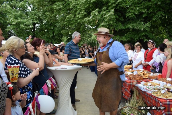 Розариумът се превърна в кулинарна арена за апетитни изкушения 