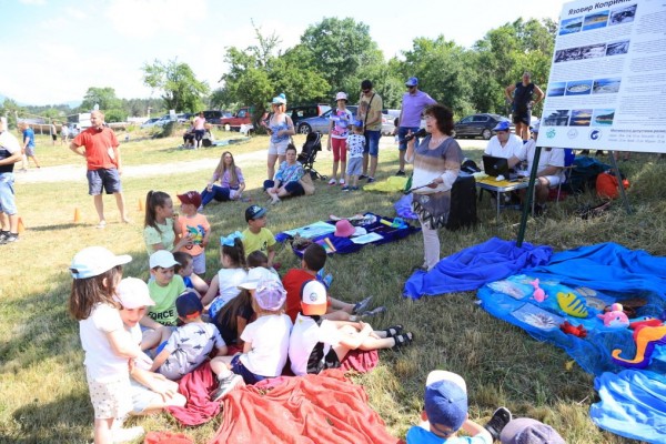 Детски празник зарадва над 200 малчугани край Язовира