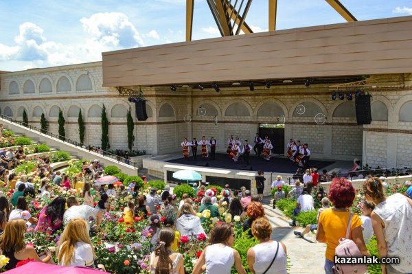 Над 8 000 гости посетиха Дни на розата в Дамасцена