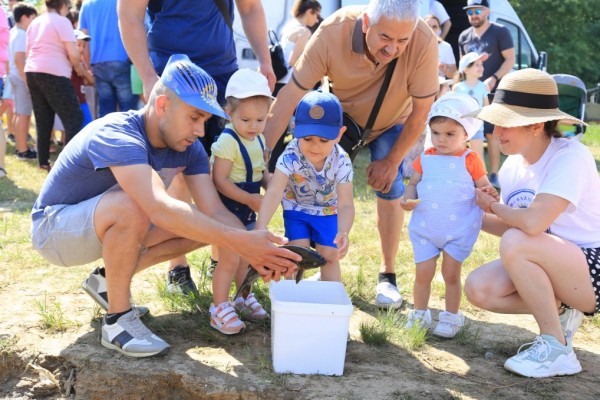 Детски празник зарадва над 200 малчугани край Язовира