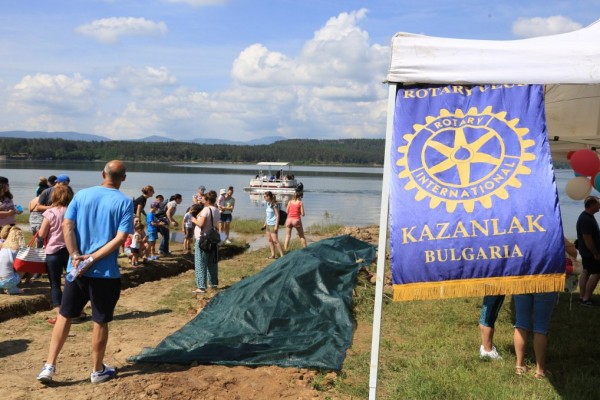 Детски празник зарадва над 200 малчугани край Язовира