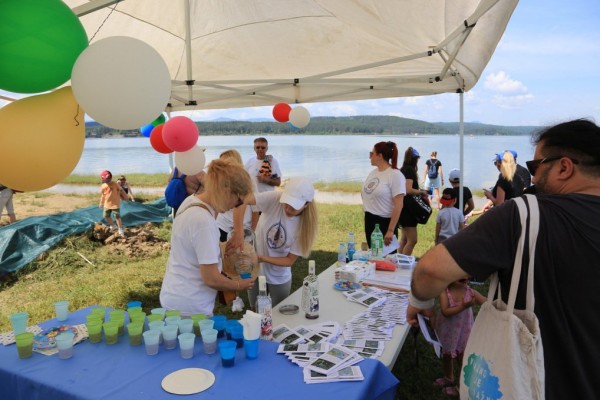 Детски празник зарадва над 200 малчугани край Язовира