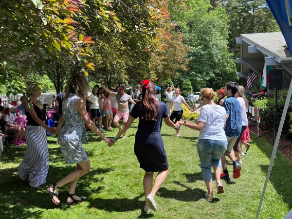 Казанлъчани организират Празник на розата и в Бостън, САЩ 