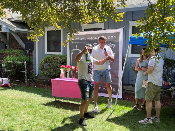 Казанлъчани организират Празник на розата и в Бостън, САЩ 