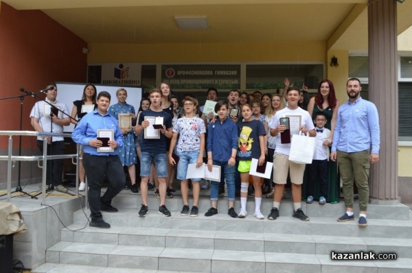 Любомир Фънев е големият победител в реалити формата “Стъпи на върха“