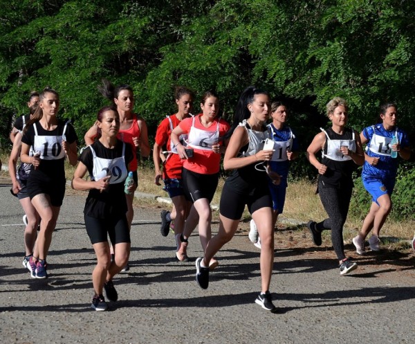 Състезания по военен трибой и „Най – добър снайперски тим” се проведоха в Казанлък 